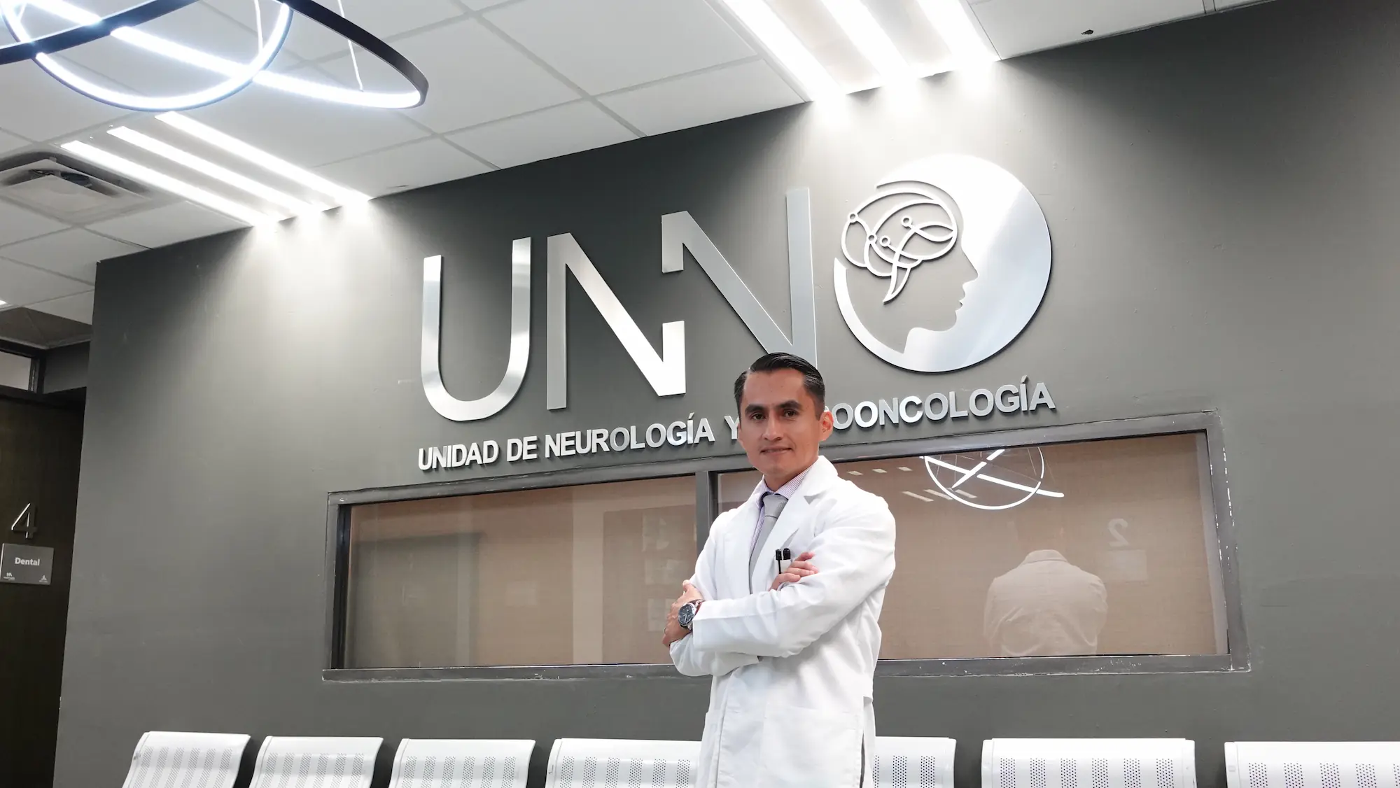 Fundador y director de UNNO